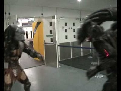 Alien Vs Predator - Real life Fight Scene