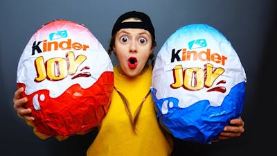 Mukbang Giant Chocolate Kinder Surprise Egg | Funny Mukbang - MUKACHU