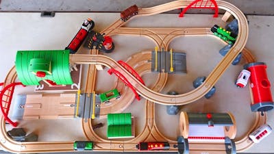 Brio Wooden Railway ☆ Assemble the city and run the train
